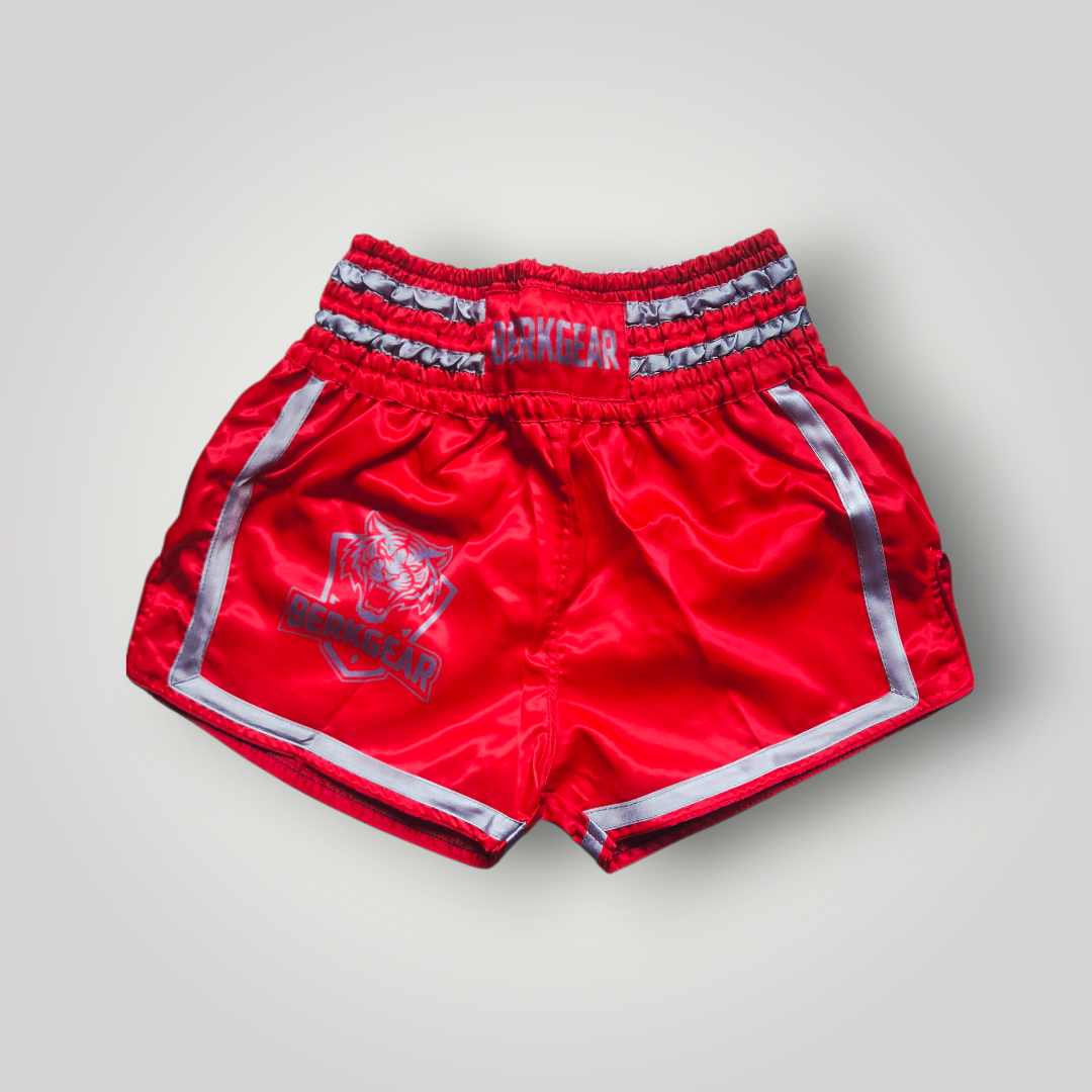 De 'Red Fury' Muay Thai Shorts | Satijn Rood met Zilver Tijger Logo | BERKGEAR