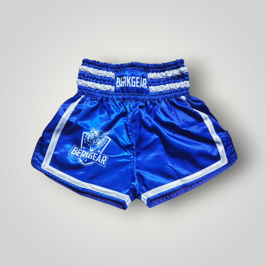 De 'Royal Strike' Muay Thai Shorts - Premium Blauw met Wit | BERKGEAR